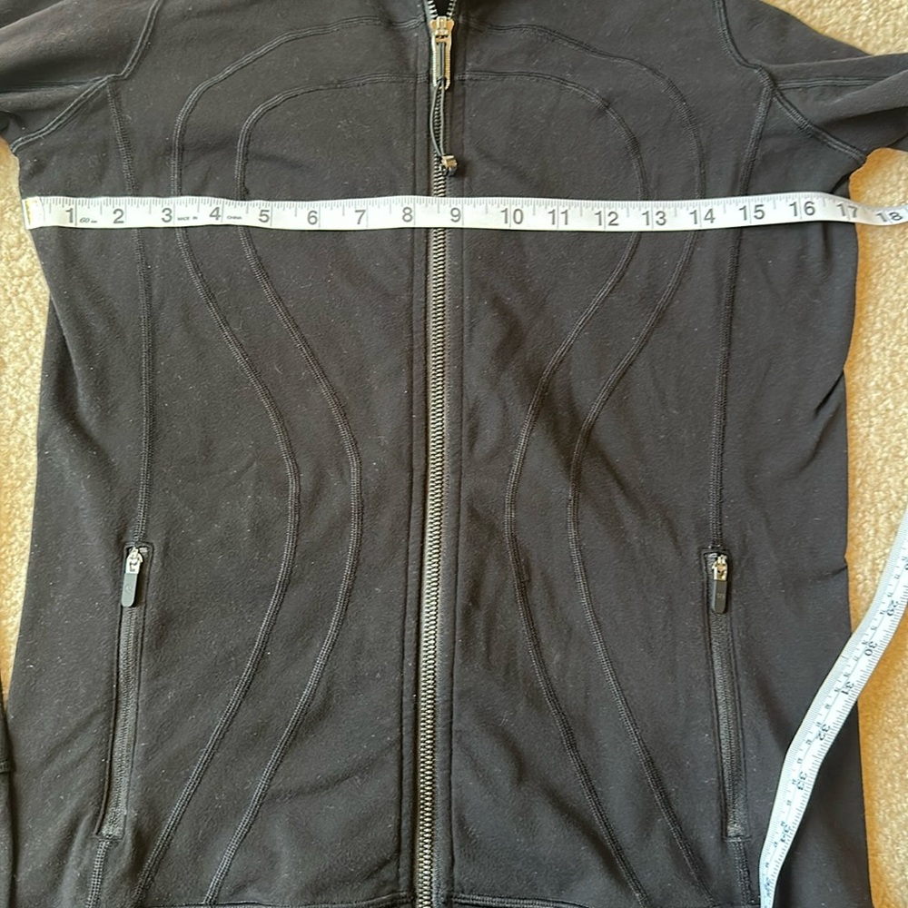 Black Lululemon Jacket - Picture 4 of 14